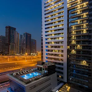 Millennium Place Marina Ντουμπάι