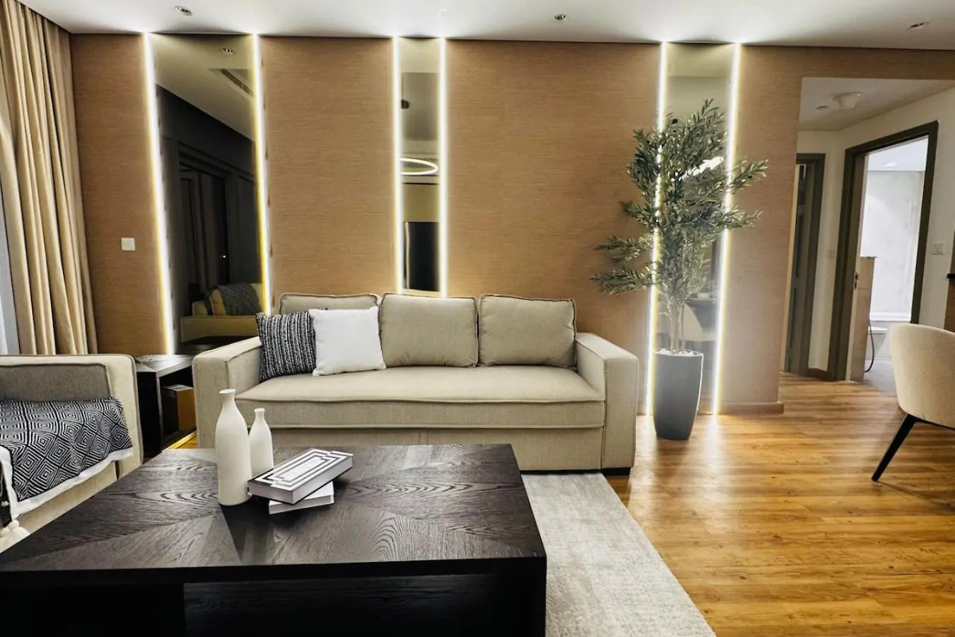 Apartment Burj View 3Bdr With Rooftop Infinity Pool Dubai United Arab Emirates