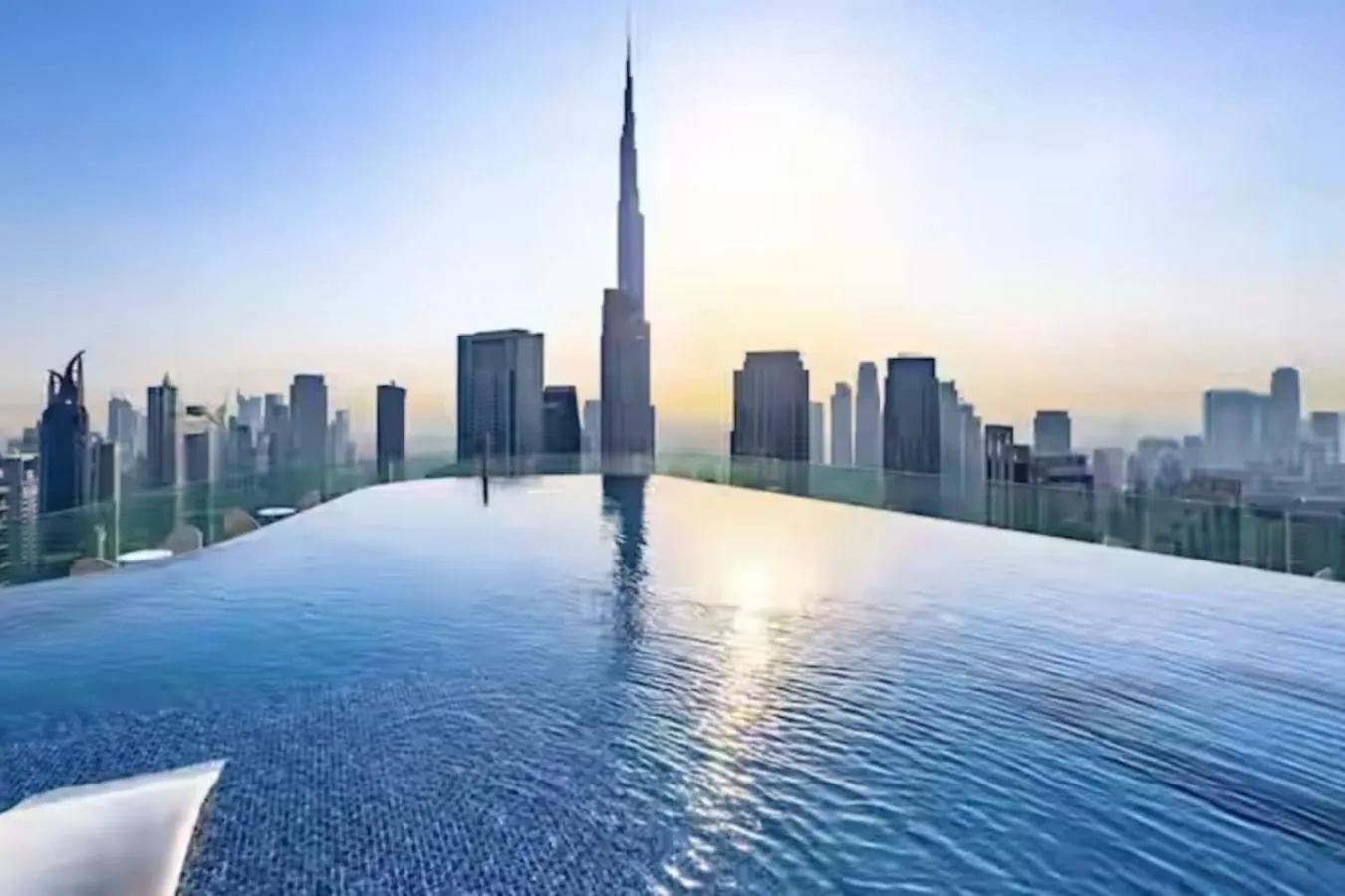 Apartment Burj View 3Bdr With Rooftop Infinity Pool Dubai